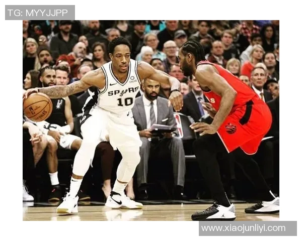 火箭球迷与勇士球迷的激情对决谁能笑到最后的篮球盛宴