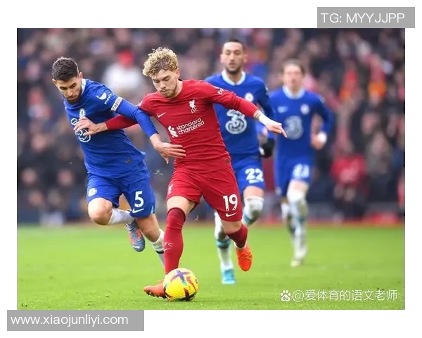 南京足球队速度之争引发热议球迷观点各异探讨比赛公平性 南京足球队速度之争引发热议球迷观点各异探讨比赛公平性