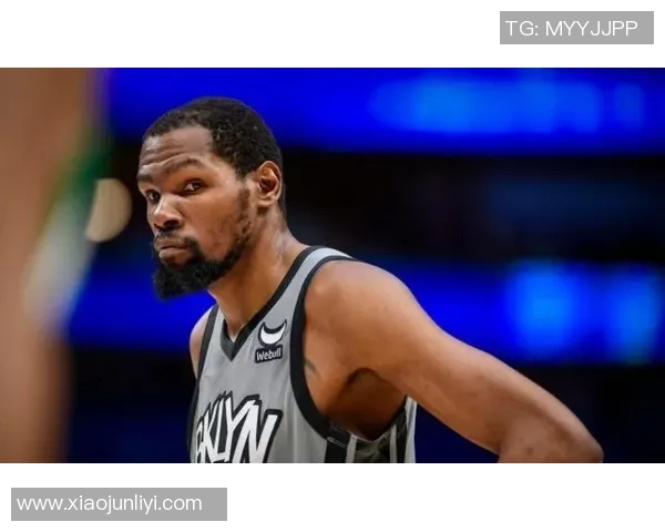 戴森丹尼尔斯崭露头角成为NBA新星引发球迷热议与期待
