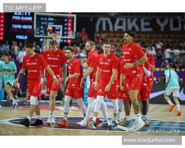 波兰与斯洛文尼亚足球赛比分分析及精彩瞬间回顾